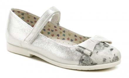 Sommer-Freizeitschuhe für Mädchen mit Klettverschluss. Die Schuhe sind aus Kunstleder kombiniert mit Naturleder an der Innensohle.