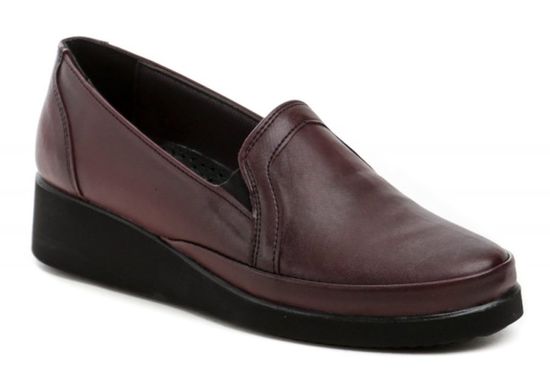 T. Sokolski D500-PU burgunderfarbene Damen-Slipper | ARNO-schuhe.de – Schuhe mit Tradition