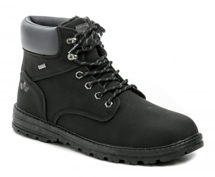 Lico Winterwanderstiefel mit Schnürstiefeletten. Die Schuhe sind aus einer Kombination aus Synthetik und Textilmaterial mit Comfortex®-Membran gefertigt