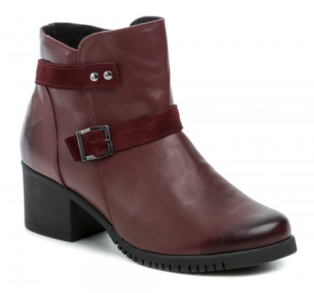 Damen-Winterstiefel mit stabilem Absatz und Reißverschluss aus hochwertigem Echtleder.