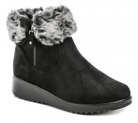 Winter-Wanderstiefel für Damen auf leichtem Keil mit Reißverschluss, aus Textilmaterial, isoliert mit Pelzbesatz.
