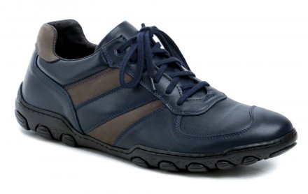 Ganzjährig tragbare Herrenschuhe in Übergröße aus echtem Naturleder.