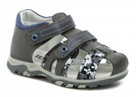 Kinder-Sommer-Freizeitschuhe mit einem Klettverschluss über dem Knöchel. Die Schuhe sind aus Kunstleder gefertigt. Die Innensohle und das Futter der Schuhe sind aus Naturleder.