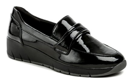Damenschuhe Jana Weite H Ganzjahres- und Wanderschuhe Typ Mokassins auf Keile. Die Schuhe sind aus Kunstleder gefertigt.