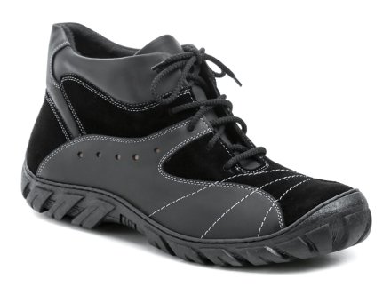 Herren-Winterwanderstiefel in Übergröße mit Schnürsenkeln, aus echtem Naturleder.