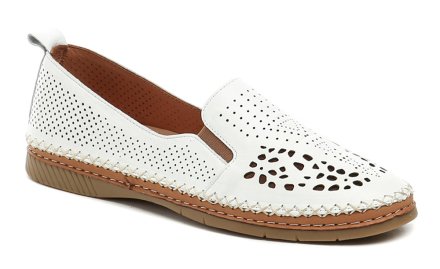 Damen-Sommer-Wanderschuhe Typ Mokassins. Das Schuhwerk ist aus echtem Naturleder gefertigt.