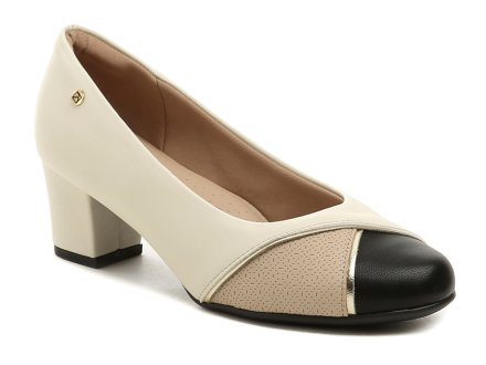 Ganzjährige Damen-Wanderschuhe mit mittlerem Absatz, aus hochwertigem Synthetikmaterial mit bequemer Innensohle. Spezielle BUNION-Behandlung - weiches Material im Zehenbereich.