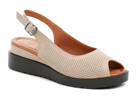 Sommerliche Damen-Wanderschuhe mit loser Spitze auf einem niedrigen Absatz mit einem Riemenverschluss um die Ferse. Die Schuhe sind aus echtem Naturleder gefertigt.