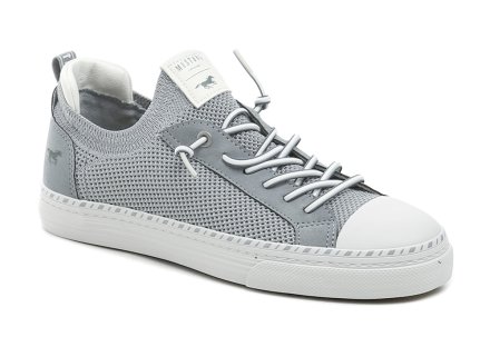 Sommerliche Freizeit-Wanderschuhe für Damen aus einer Kombination von Synthetik und Textilmaterial.