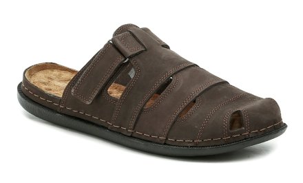 Sommerliche Herren-Wanderschuhe mit durchgehender Spitze, aus echtem Naturleder.
