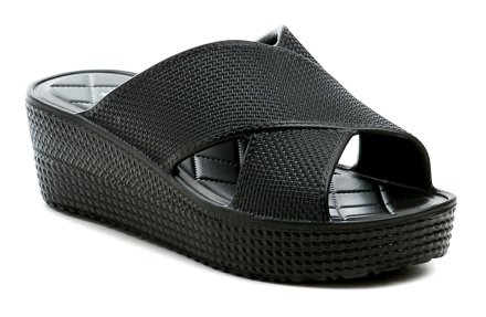Sommerliche Freizeit-Keilschuhe für Frauen, aus synthetischem Material.