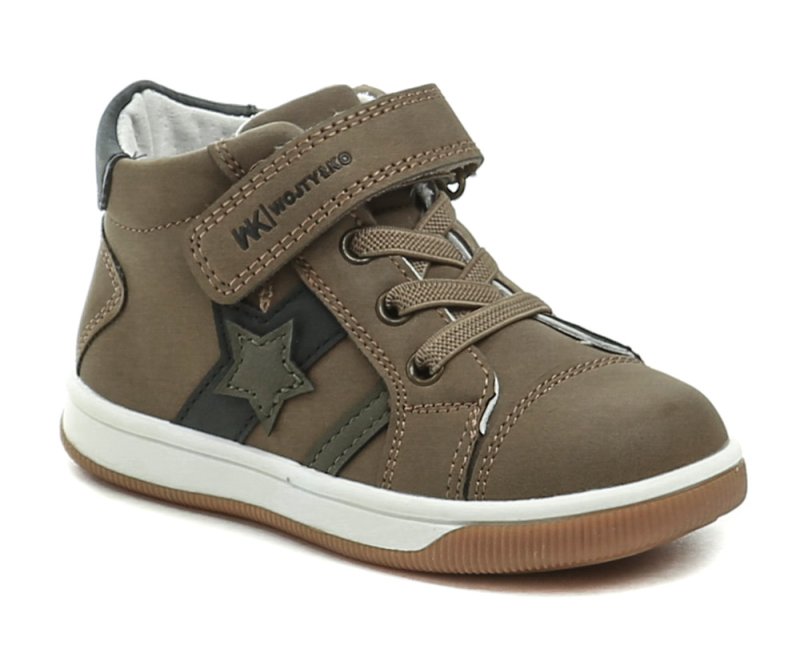 Wojtylko 1T26083 khakifarbene Jungenhalbschuhe | ARNO-schuhe.de – Schuhe mit Tradition