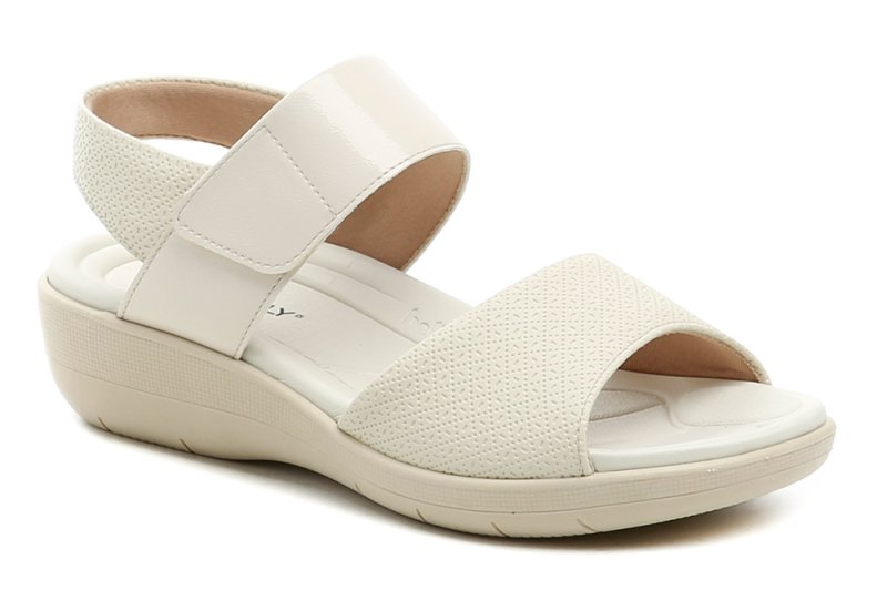 Piccadilly 239016-39 beige Damensandalen, Weite K | ARNO-schuhe.de – Schuhe mit Tradition