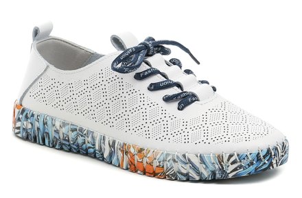 Sommerliche Damen-Schnürschuhe für Spaziergänge und Freizeit, komplett aus echtem Leder gefertigt.