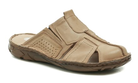 Sommerliche Herren-Slipper. Die Schuhe sind aus echtem Leder gefertigt.