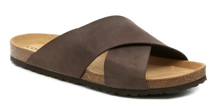 Herren-Hausschuhe und Slipper aus echtem Leder in Kombination mit Textil- und Synthetikmaterial.