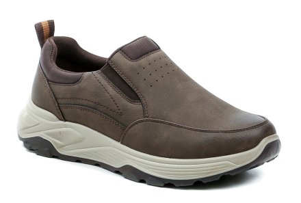 Herren-Slipper für alle Jahreszeiten. Die Schuhe bestehen aus einer Kombination aus Synthetik- und Textilmaterial.