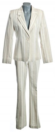 Beigefarbenes Ganzjahreskostüm für Frauen, bestehend aus einer Jacke und einer Hose.  