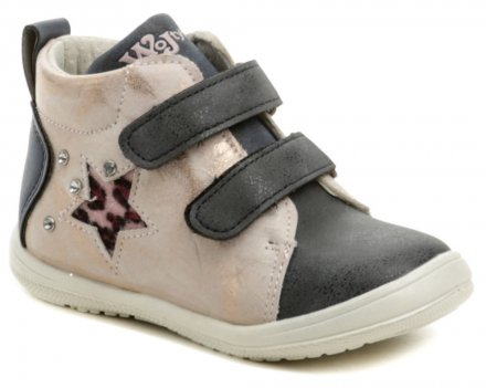Ganzjahres-Wanderschuhe für Kinder mit Klettverschluss, Obermaterial aus Kunstleder, Innenseite aus Naturleder.