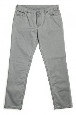 Herrenjeans aus Textilmaterial.