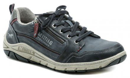 Ganzjahres-Wanderschuhe für Herren mit Schnürsenkeln, hergestellt aus synthetischem Material, das Leder imitiert, in Kombination mit Textilmaterial.
