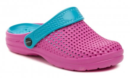 Sommerliche Schlupfschuhe mit einem Riemen um die Ferse oder über den Knöchel, aus synthetischem Material.
