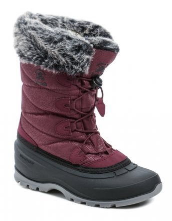 Bei hartem Winterwetter können Sie sich auf unsere warmen Momentum3-Winterstiefel mit wasserdichtem Obermaterial und wasserdichter Konstruktion mit versiegelten Nähten verlassen. Isoliert mit HEAT-MX™-Isolierung bis zu -40°C. Bungee-Schnürsenkel ermöglichen ein bequemes und schnelles Anziehen. Das Kunstfellfutter absorbiert Feuchtigkeit und die herausnehmbaren Schaumstoffsohlen sorgen für ein angenehmes Fußklima, auch wenn Sie mit den Kindern spielen.